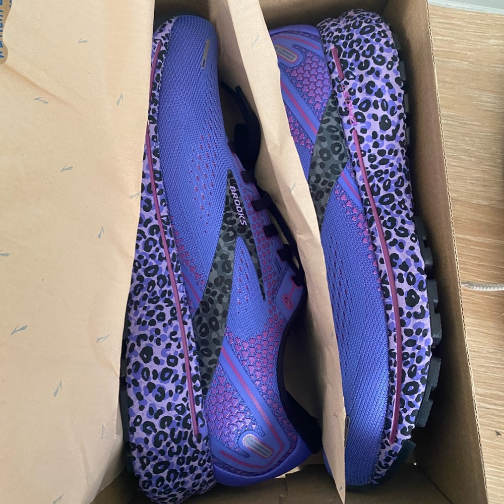 Brooks Ghost